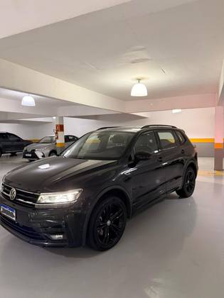 VOLKSWAGEN TIGUAN 2.0 350 TSI GASOLINA ALLSPACE R-LINE 4MOTION DSG VOLKSWAGEN TIGUAN 2.0 350 TSI GASOLINA ALLSPACE R-LINE 4MOTION DSG